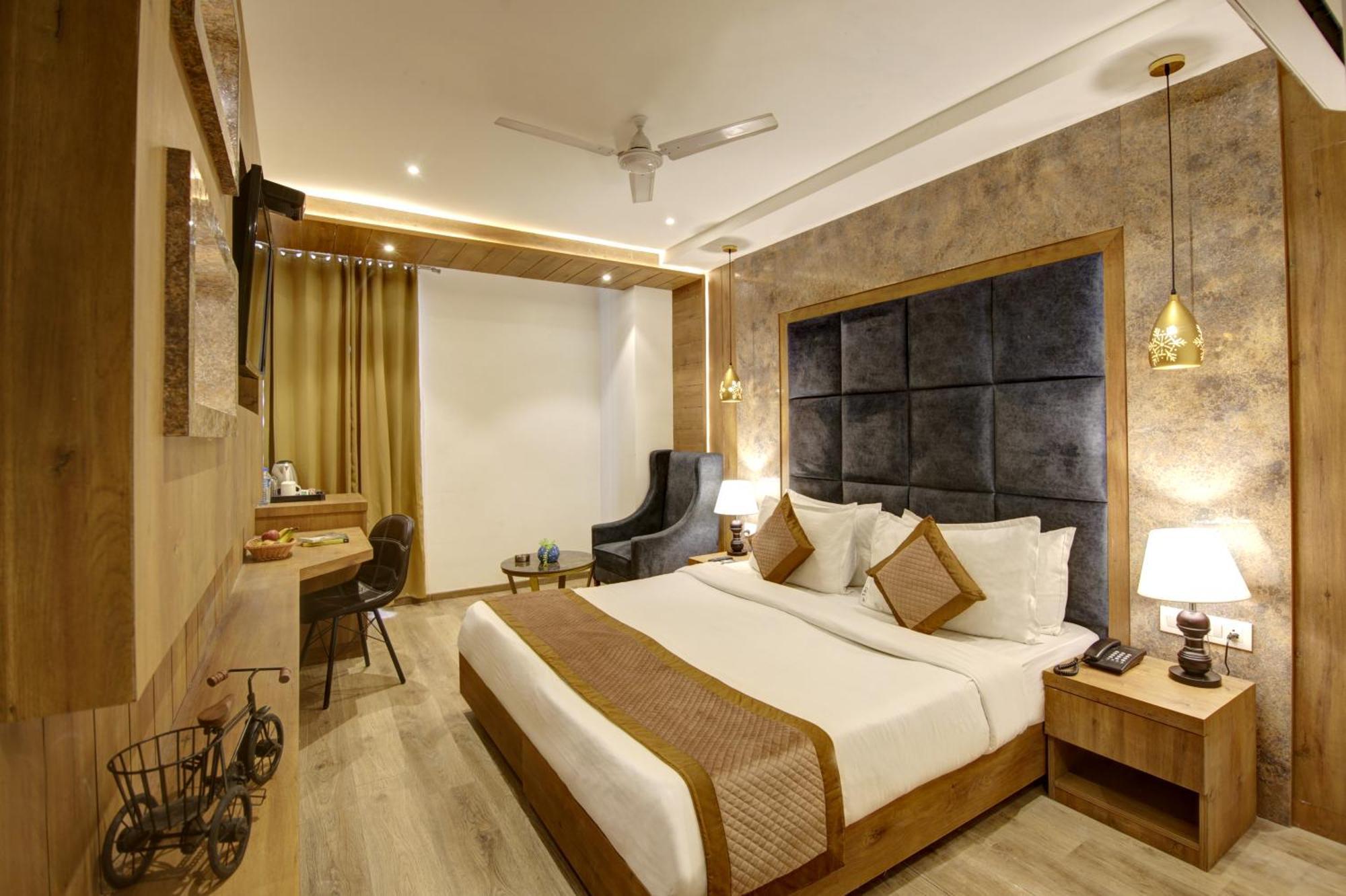 Hotel Town Pallace Inn Patel Nagar New Delhi Extérieur photo